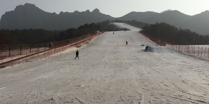 阳海林山滑雪场