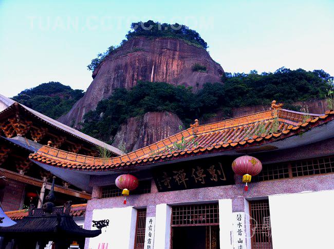 地址(位置,怎么去,怎么走 韶关市仁化县丹霞山长老峰景区内