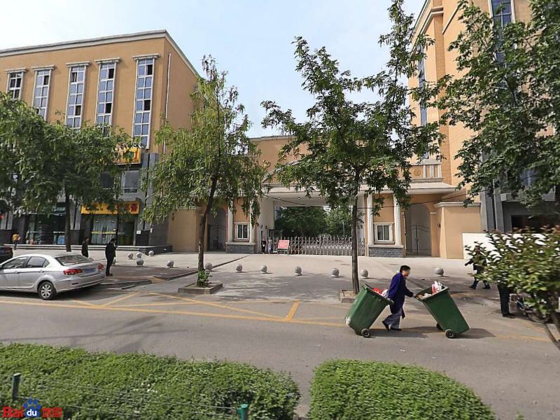 西安文理学院-南门