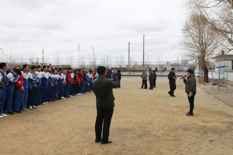 巴彦呼舒第五中学                             地址:内蒙古自治区