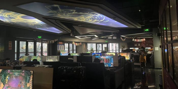 迪酷电竞网咖(鲁能南渝秀街店)