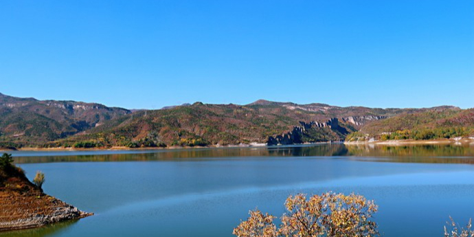 燕山天池