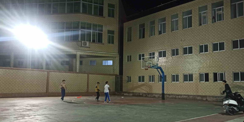 宏三球场