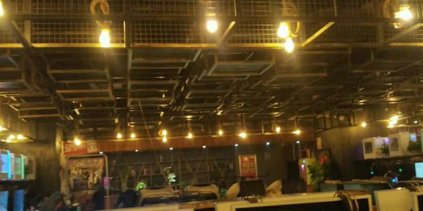 飞越网咖(成基大厦店)