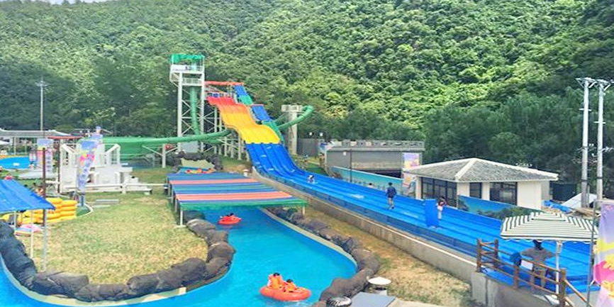 中国栈道水世界