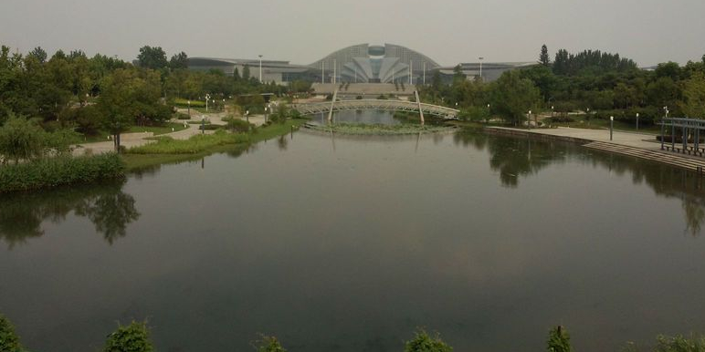 武汉国际博览中心中央水景公园