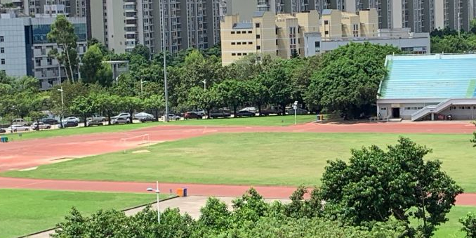 金山全名健身活动中心田径场