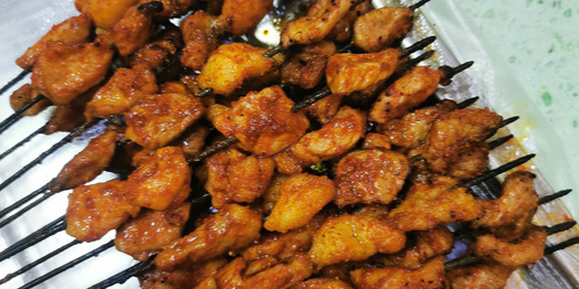 尕胡才炕锅烤羊肉馆(八一路店)