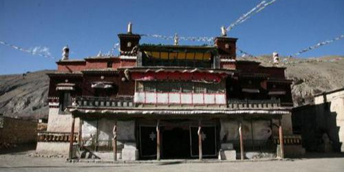 西藏自治区山南市洛扎县扎日乡拉隆寺