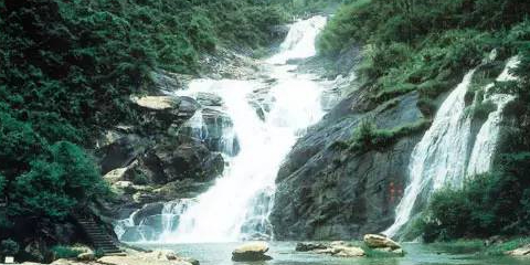 白石山景区-九龙潭