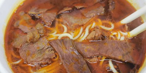 曾氏兄弟拉面馆(麒麟社区店)