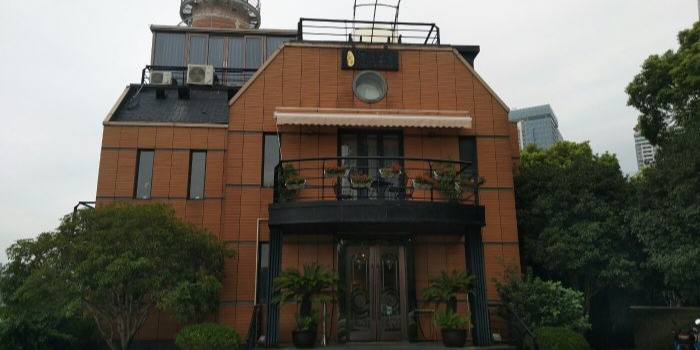 宏豪浦江一号·经典粤菜+融合菜(无敌江边大草坪陆家嘴店)