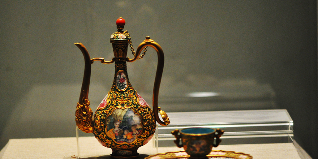 地址(位置,怎么去,怎么走):  北京市东城区故宫内宁寿宫内