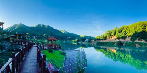 阳梅湖生态脐橙主题公园