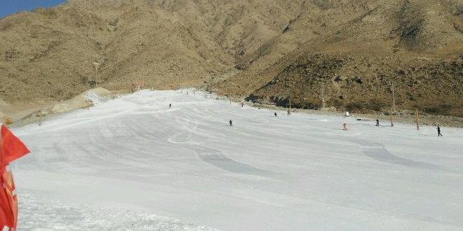 苏峪口化雪场
