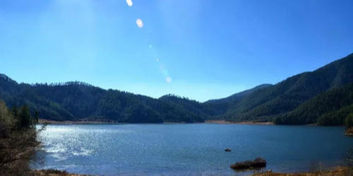 湖北天池山风景区恋人天池