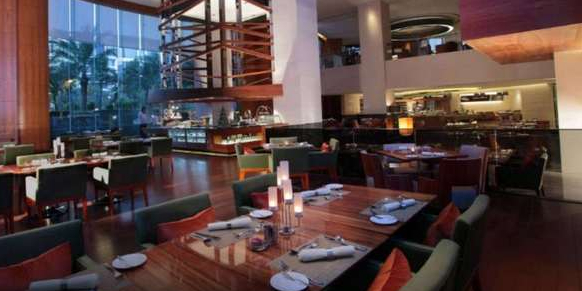 东莞君源铂尔曼酒店·茴香蝶西餐厅