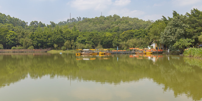 红山湖