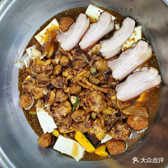 和顺铁锅炖鸡(七中店)