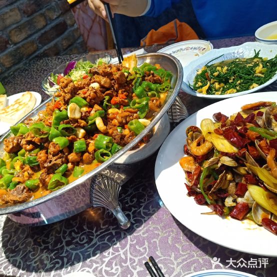 怡牧原芦花鸡主题酒店