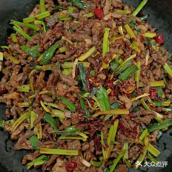 鲁记苗岭干锅马肉