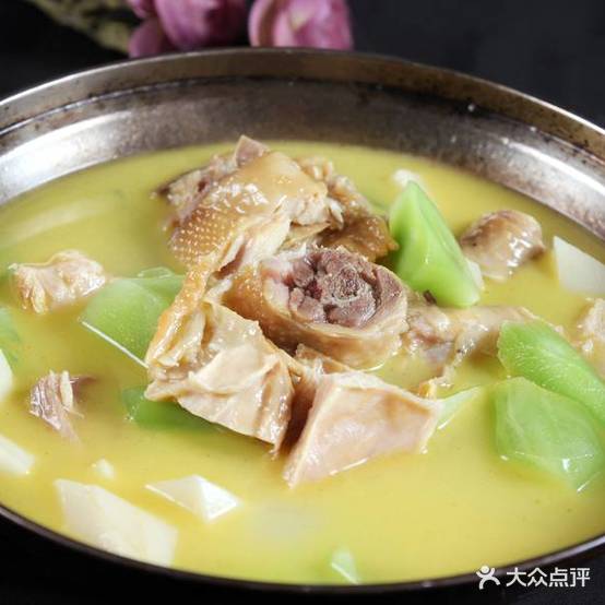 鸿缘餐厅(永安·新城家园西区店)
