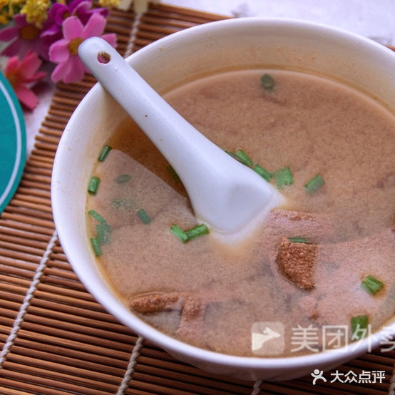 渝川小厨(川湘菜盖饭铜仁店)