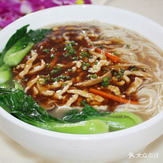 周记面馆(解放东路店)