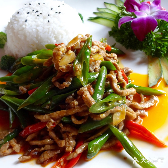 玖玖香蒸菜木桶饭(龙腾中路店)