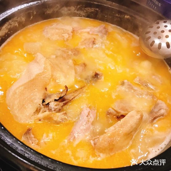 重庆尹华老鸦汤(汾阳店)