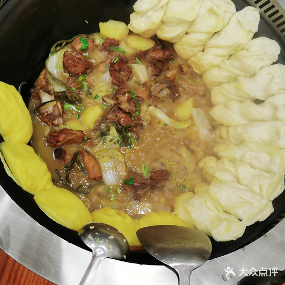 灶台福铁锅炖