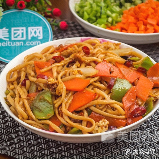 二狗烧烤登登面(龙山路店)