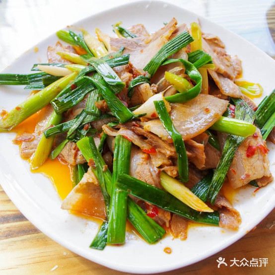 日月照乡菜馆(丽江明珠店)