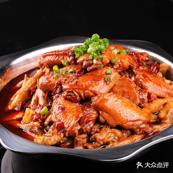 BJT肉蟹煲(天何方圆荟购物中心店)