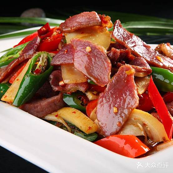 稻小鱼家湘菜(霞山店)