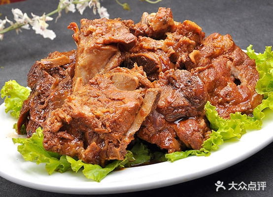 自主酱骨头
