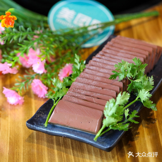 轩哥麻辣烫(一中店)