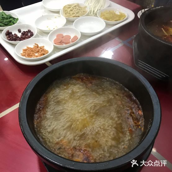 杨春燕过桥米线(恒隆商城店)