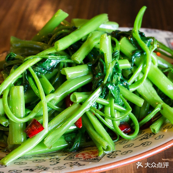 眼镜锅饺家常馆