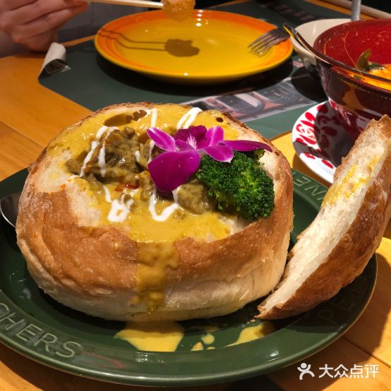 POKIPOKI泰食谷仓茶餐厅(SM店)