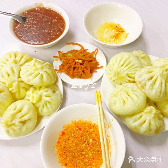 新新包子铺
