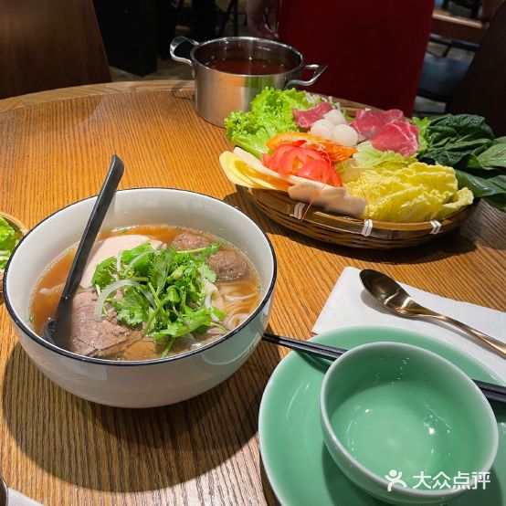 粉越·西贡渭南餐厅(龙湖狮山天街店)