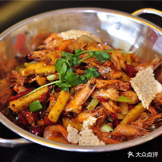 胡闹闹(大骏百货店)