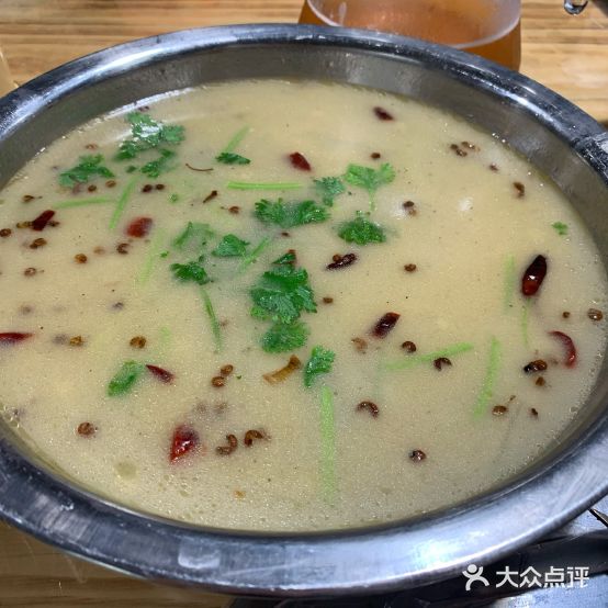 东方红头鱼馆烧烤(三合园店)