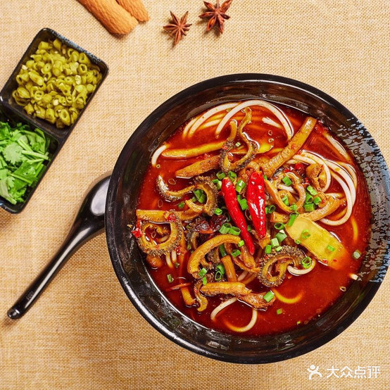 梦巷遵义羊肉粉(光明北路店)