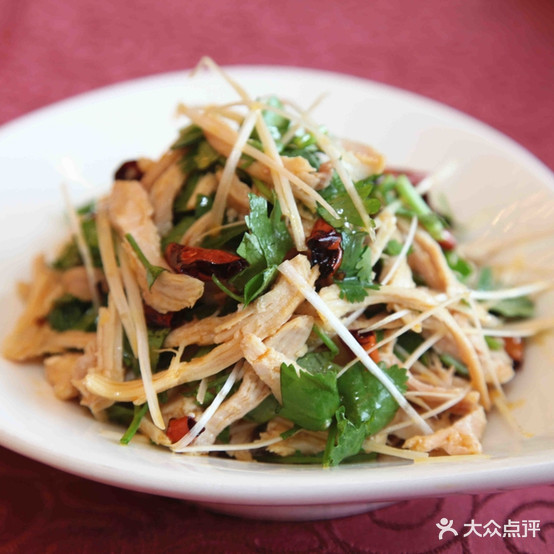 展记烧腊美食店