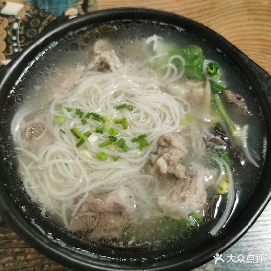 韩姨妈砂锅米荣线(香颂里6区店)