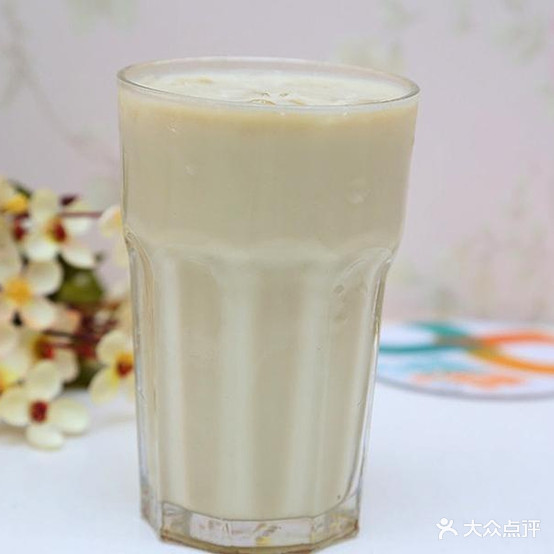 初夏奶茶