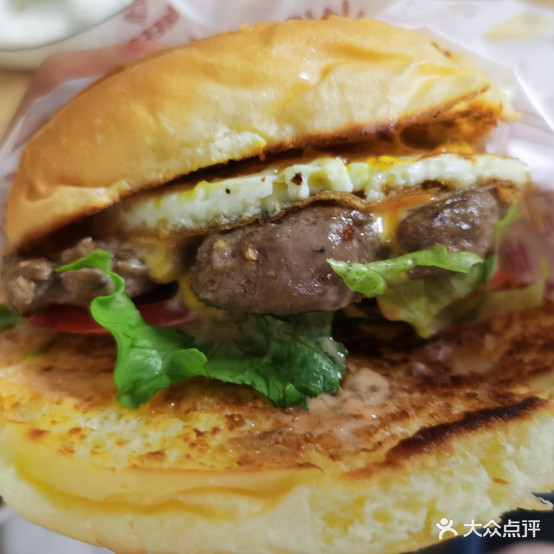 食方美式手工汉堡·韩式炸鸡