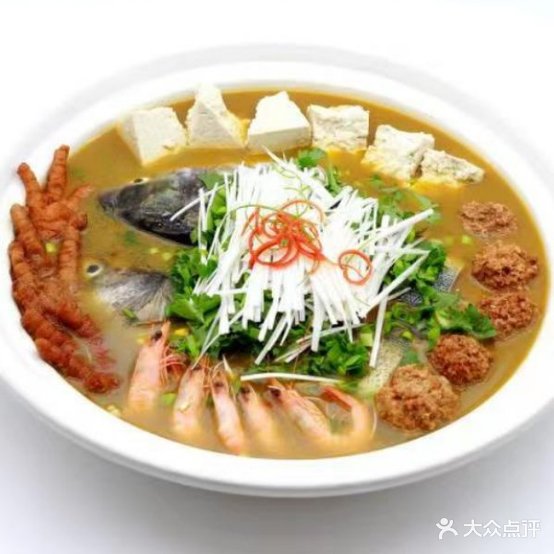 王员外土烧鱼头·农客家(昆山衡山路店)